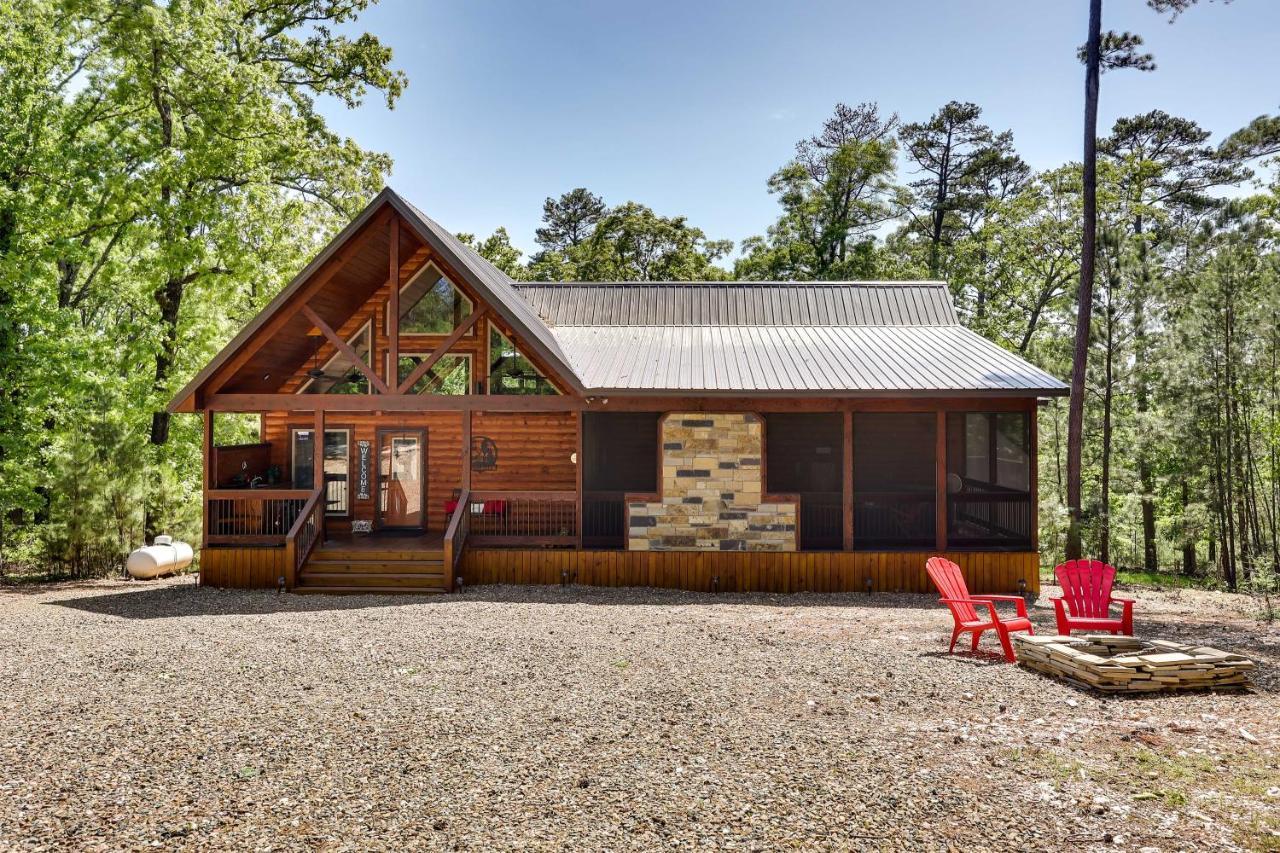 Broken Bow Cabin With Hot Tub And Outdoor Fireplace! Zewnętrze zdjęcie