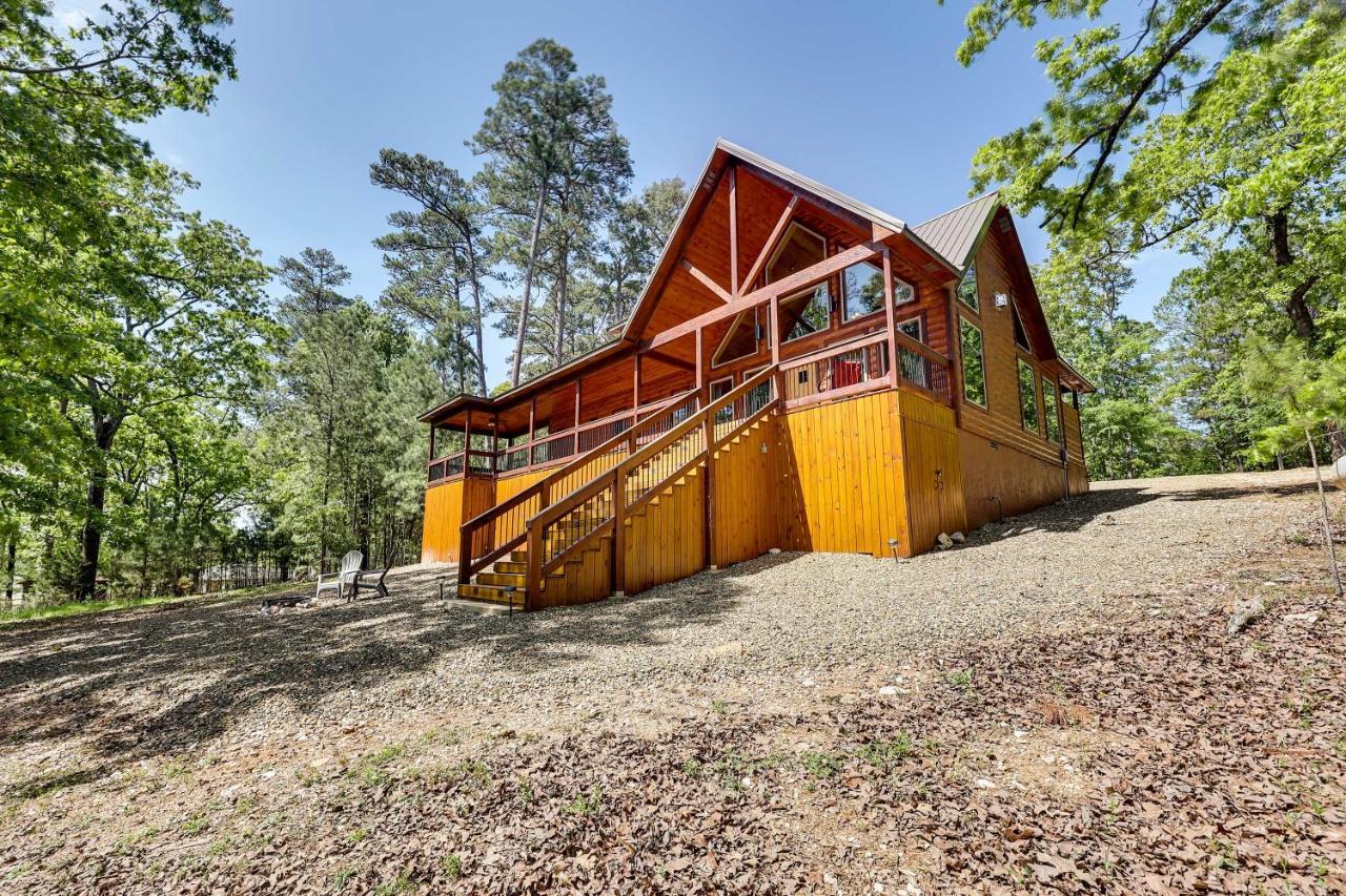 Broken Bow Cabin With Hot Tub And Outdoor Fireplace! Zewnętrze zdjęcie